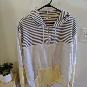 Lightweight sweatshirt